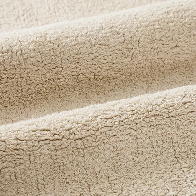 Casual Comfort Solid Reversible Bath Rug
