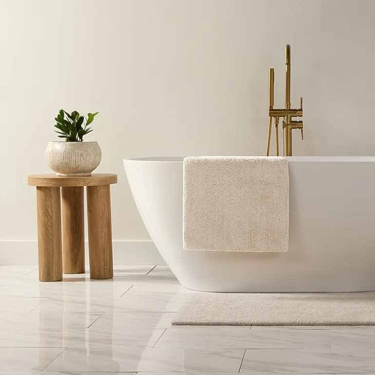 Casual Comfort Solid Reversible Bath Rug