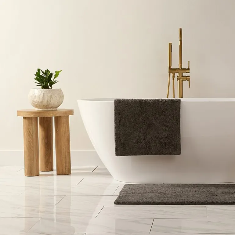 Casual Comfort Solid Reversible Bath Rug