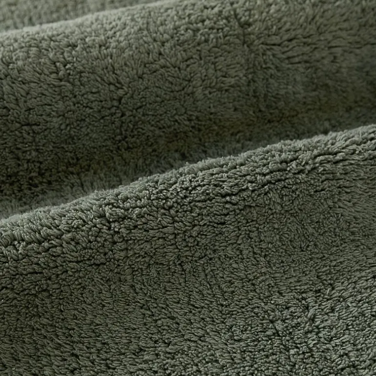 Casual Comfort Solid Reversible Bath Rug