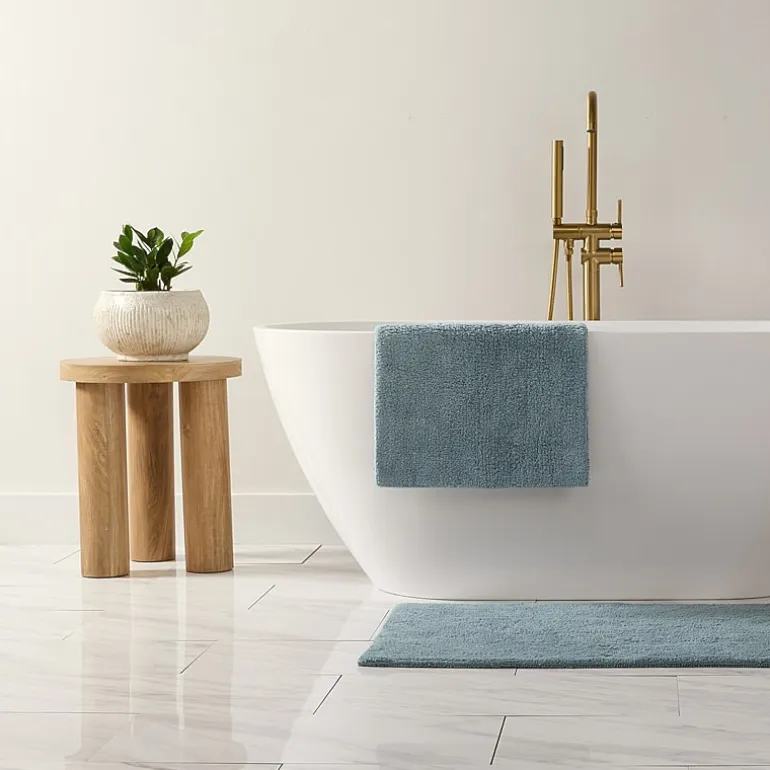 Casual Comfort Solid Reversible Bath Rug