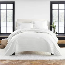 Casual Comfort Stripe Stitch Quilt Set