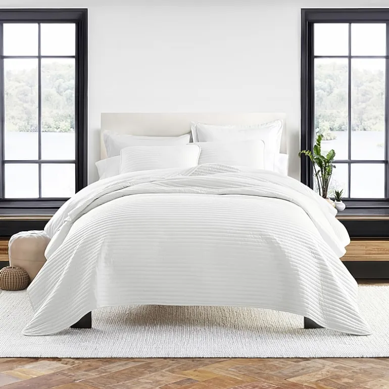 Casual Comfort Stripe Stitch Quilt Set