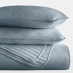 Casual Comfort Stripe Stitch Quilt Set