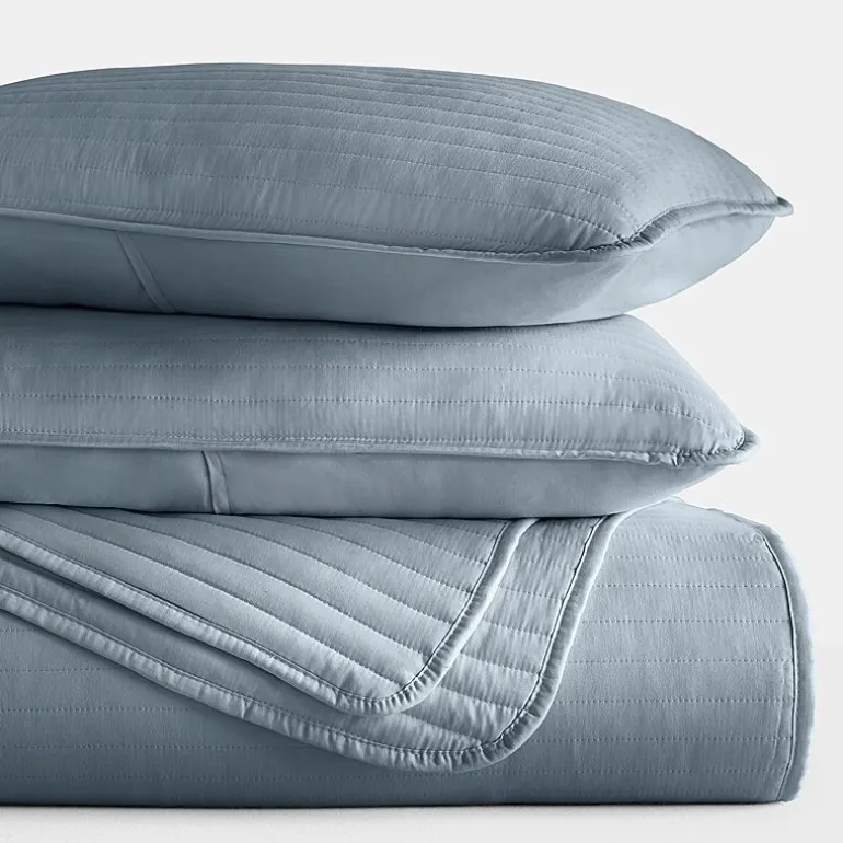 Casual Comfort Stripe Stitch Quilt Set