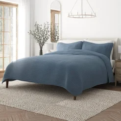Casual Comfort Stripe Stitch Quilt Set