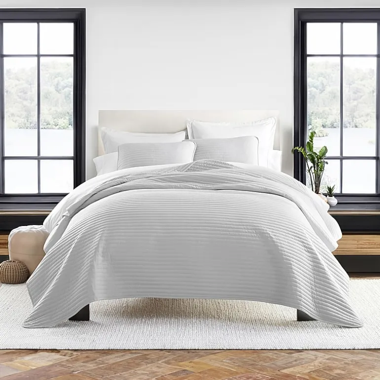Casual Comfort Stripe Stitch Quilt Set