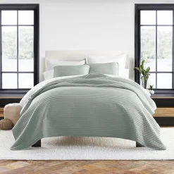 Casual Comfort Stripe Stitch Quilt Set