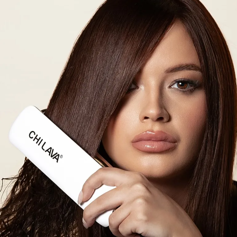 CHI Lava Ministyler Pearl 1 1/2" Flat Iron