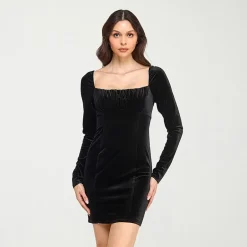 City Triangle Womens Juniors Square Neck Long Sleeve Fitted Velvet Bodycon Dress