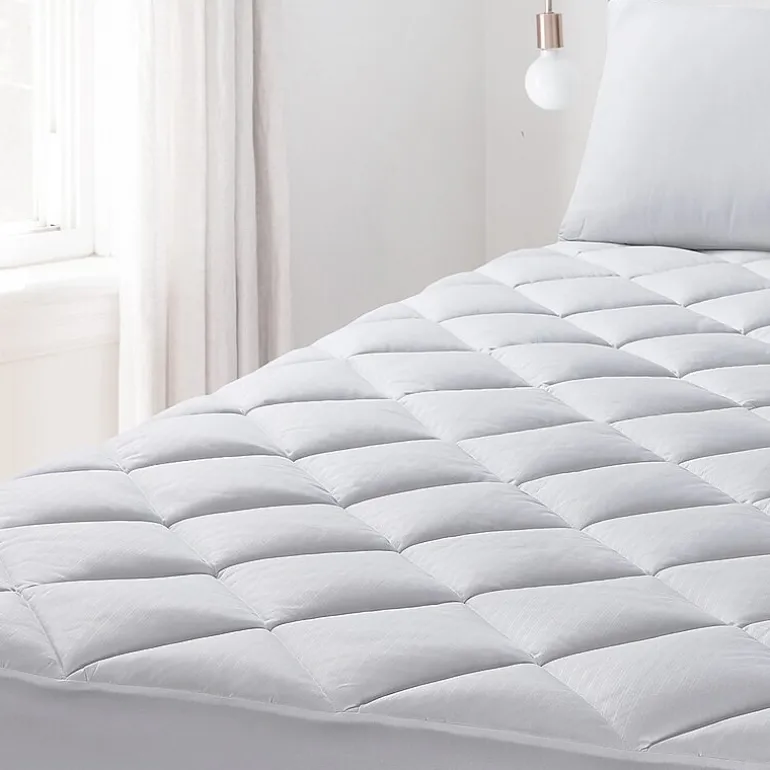 Claritin High Performance Allergen Barrier Mattress Pad