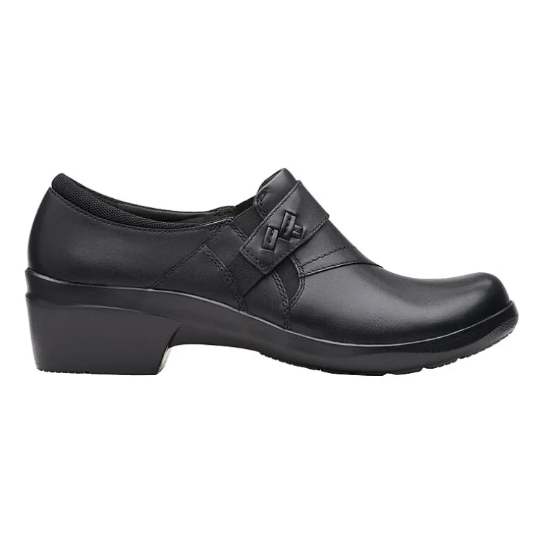 Clarks Angie Pearl Womens Round Closed Toe Slip-On Shoe