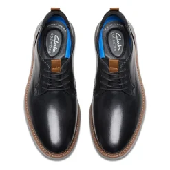 Clarks Brantin Plain Mens Round Closed Toe Oxford Shoes
