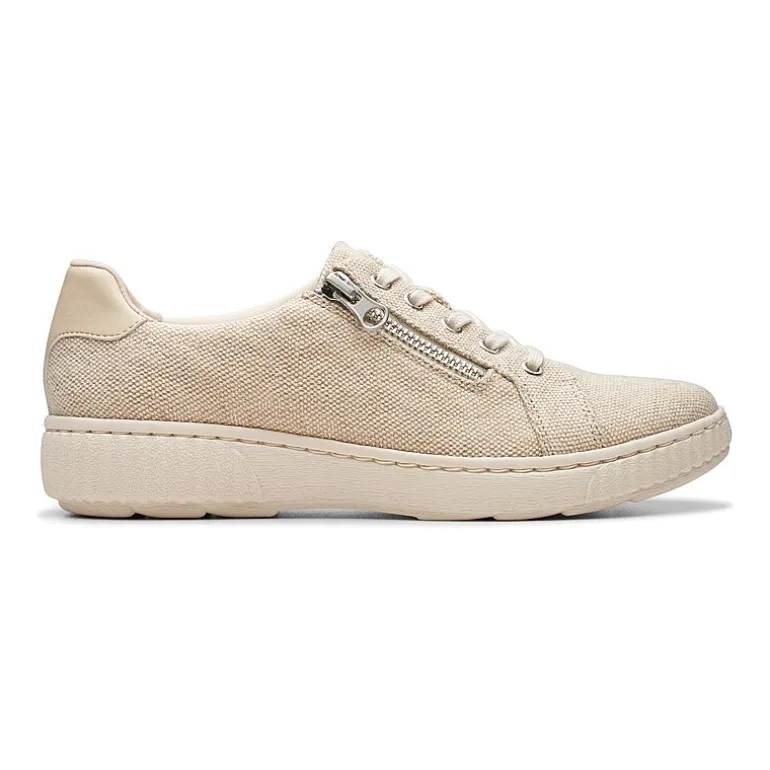 Clarks Caroline Echo Womens Round Oxford Shoes