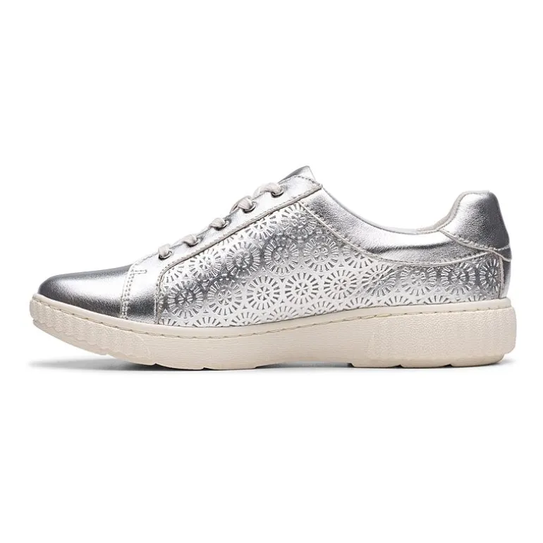 Clarks Caroline Rio Womens Round Slip-On Shoe