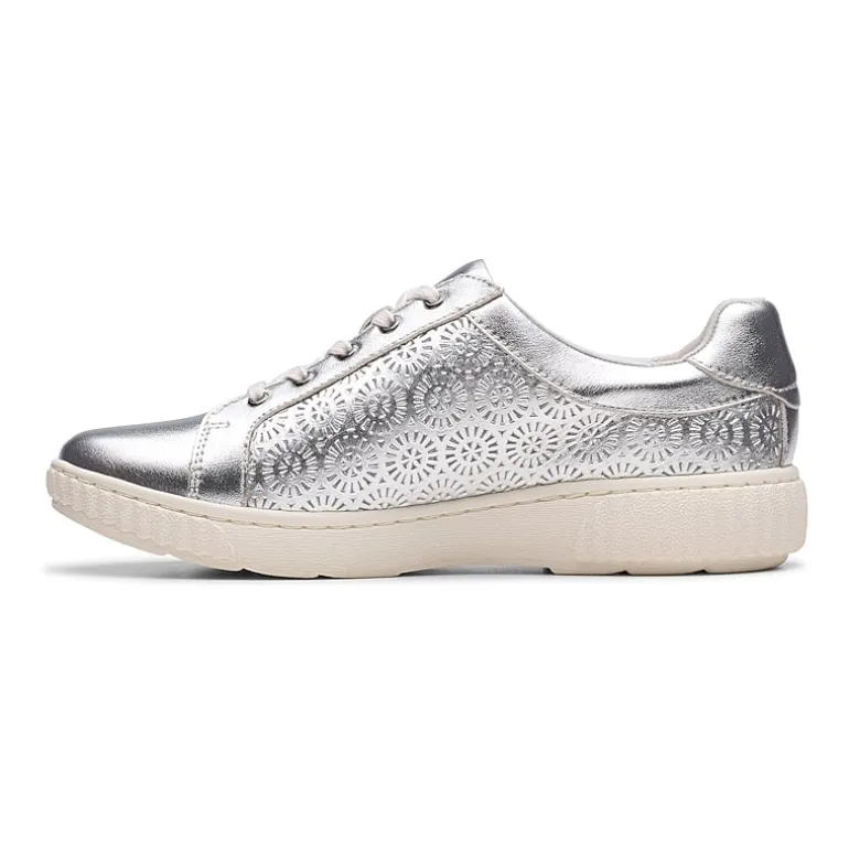 Clarks Caroline Rio Womens Round Slip-On Shoe