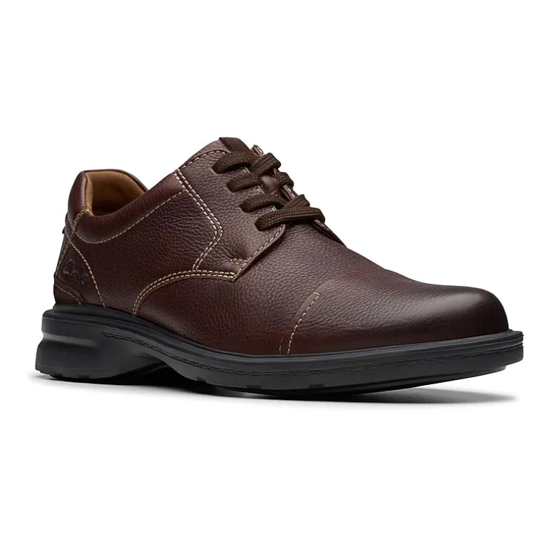 Clarks Gessler Mens Moc Closed Toe Oxford Shoes