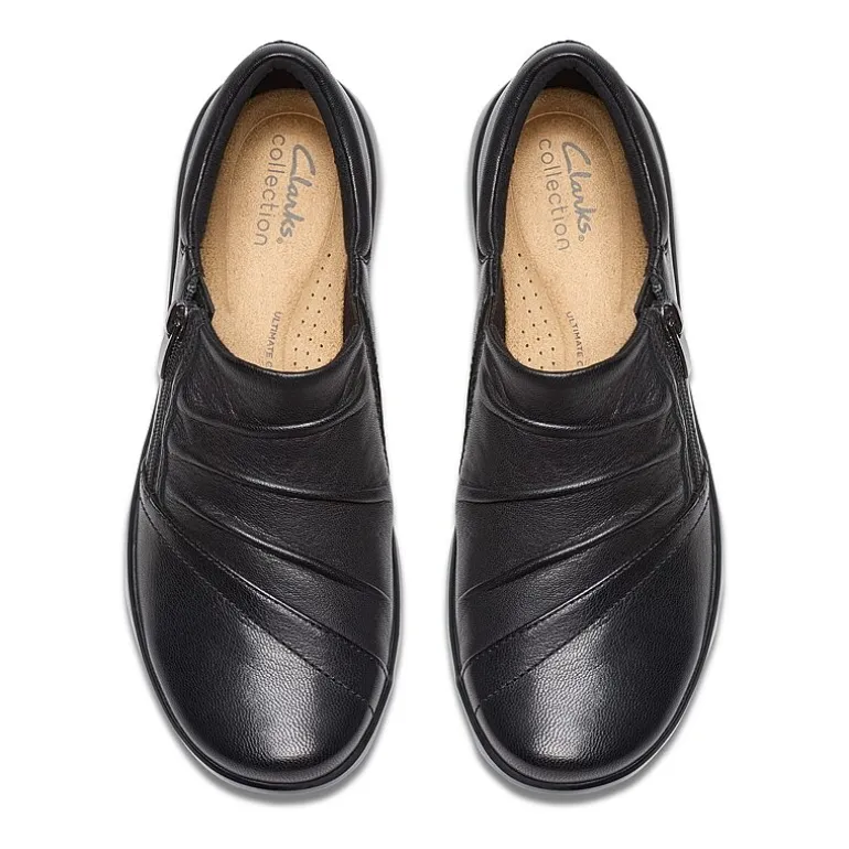 Clarks Kaetlyn Mila Womens Round Closed Toe Loafers