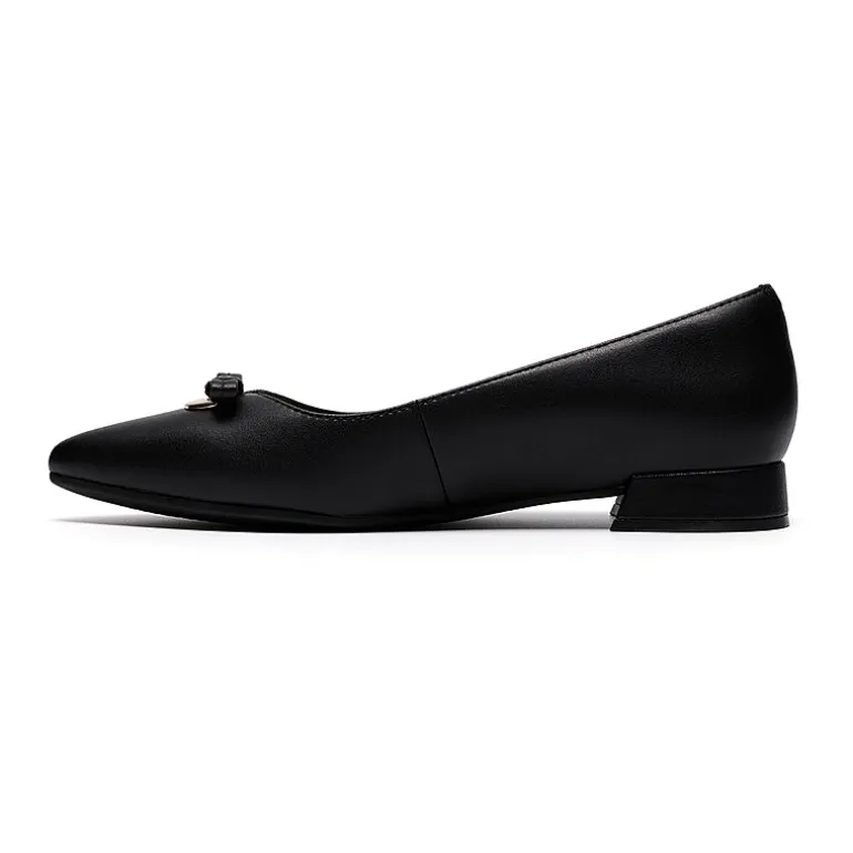 Clarks Natalyn Womens Pointed Closed Toe Ballet Flats