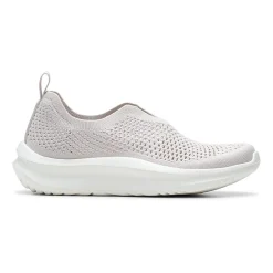 Clarks Solevana Knit Cloudsteppers Womens Round Slip-On Shoe