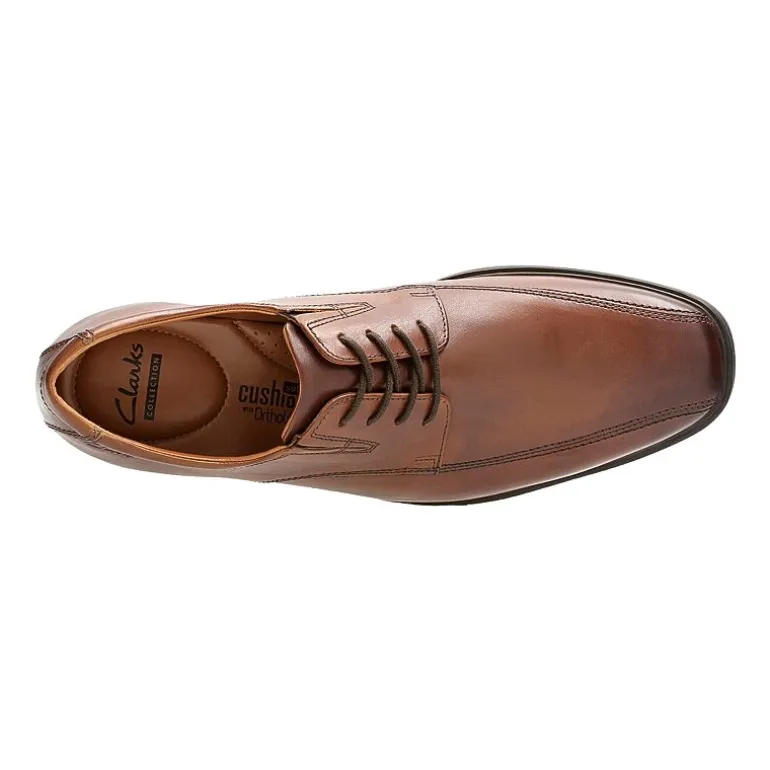 Clarks Tilden Walk Mens Round Oxford Shoes