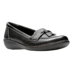 Clarks Womens Ashland Bubble Loafers