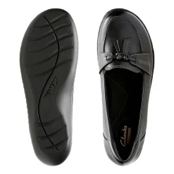 Clarks Womens Ashland Bubble Loafers