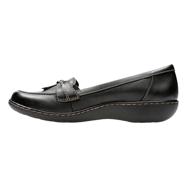 Clarks Womens Ashland Bubble Loafers