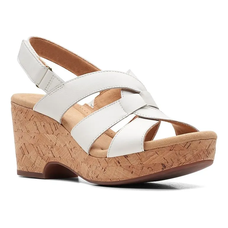 Clarks Womens Giselle Beach Wedge Sandals