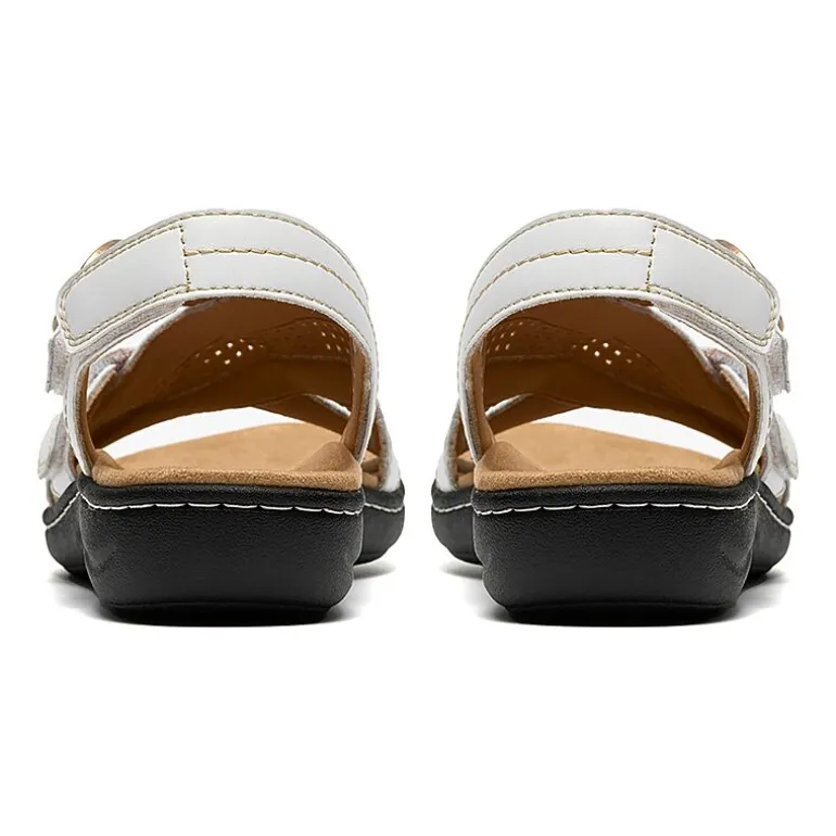 Clarks Womens Laurieann Mae Adjustable Strap Flat Sandals