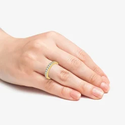 Classic Collection 1/2 CT.T.W. Natural Diamond 10K Gold Wedding Band