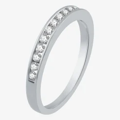 Classic Collection 1/4 CT.T.W. Natural Diamond 10K Gold Wedding Band