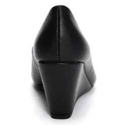 CL by Laundry Nima Womens Round Closed Toe Wedge Heel Pumps