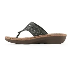 Cliffs by White Mountain Womens Cienna Slide Sandals