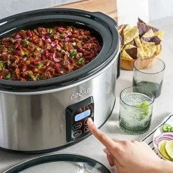 Cooks 5-Quart Programmable Latch and Travel Slow Cooker