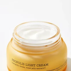 Cosrx Full Fit Propolis Light Moisturizer