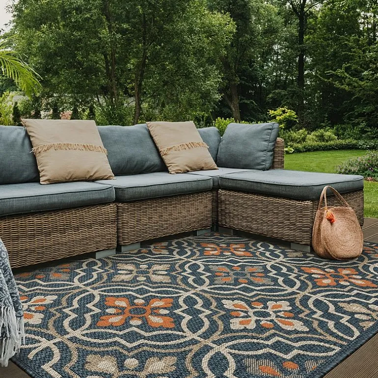Covington Home Long Island Floral Lattice 39" X 60" Indoor Outdoor Rectangular Accent Rug