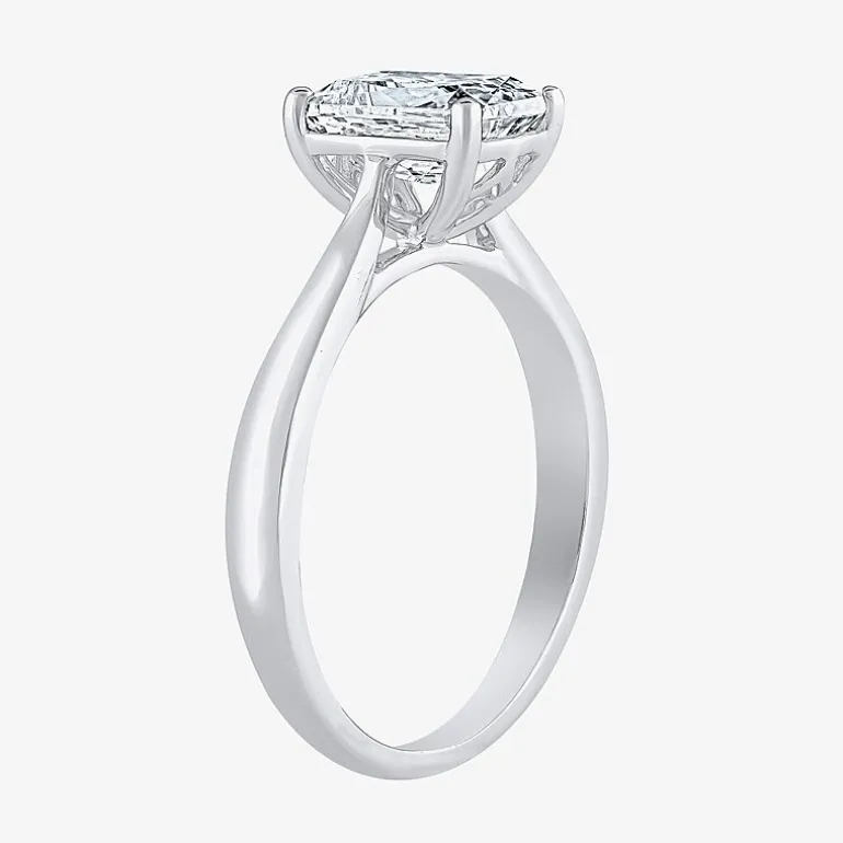 1 1/2 CT. Lab-Grown (G / VS2) Diamond 14K Gold Radiant-Cut Solitaire Engagement Ring