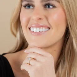 1 CT. Lab-Grown (G / VS2) Diamond Radiant-cut Solitaire Engagement Ring in 10K Gold