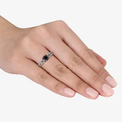 1 1/4 CT.T.W. Color-Enhanced Black Diamond Ring