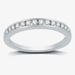 1/4 CT. T.W. Lab-Grown Diamond Wedding Band in 10K or 14K Gold
