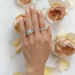 1 CT.T.W. Lab-Grown Diamond Wedding Band in 10K or 14K Gold