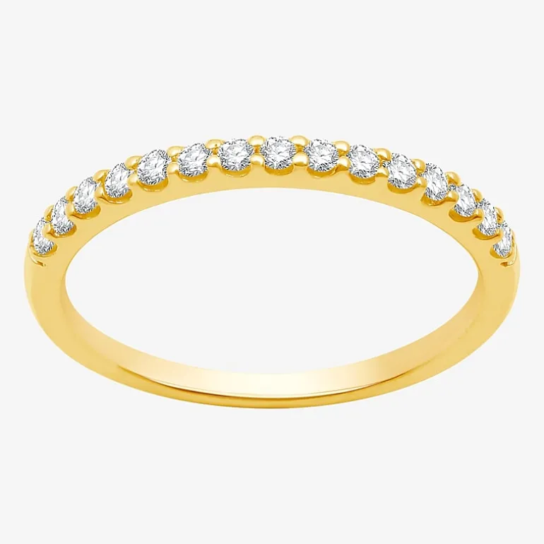 1/4 CT. T.W. Lab Grown White Diamond 10K Gold Wedding Band