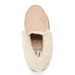 Dearfoams Doreen Genuine Suede Clog With Prayer Seam Womens Slip-On Slippers