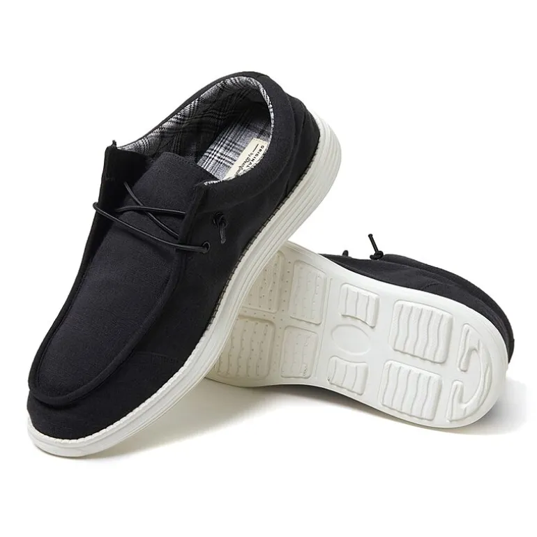 Dearfoam’s Original Comfort Men's Rhett Closed Back Chukka Shoes