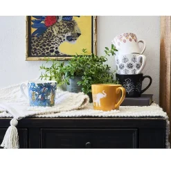 Distant Lands White/Black Stoneware Coffee Mug