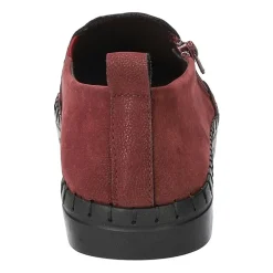 Easy Street Astoria Womens Round Closed Toe Slip-On Shoe