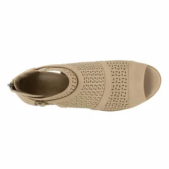 Easy Street Carrigan Womens Slip-On Booties