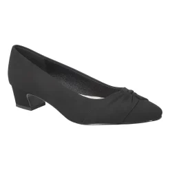 Easy Street Lyanna Womens Round Closed Toe Flat Heel Pumps