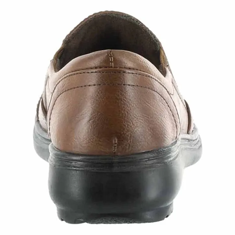 Easy Street Ultimate Womens Round Slip-On Shoe